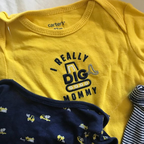 🎉2/$30 SALE🎉 NWOT Carter's Matching Set - 12 M - Picture 3 of 4